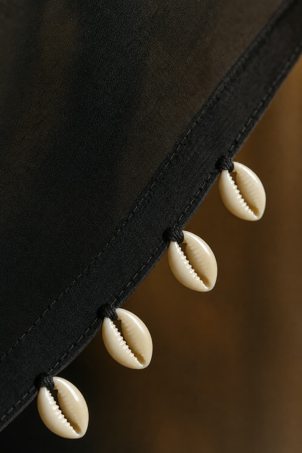 Kaudi karigari macro — detail of the handwork